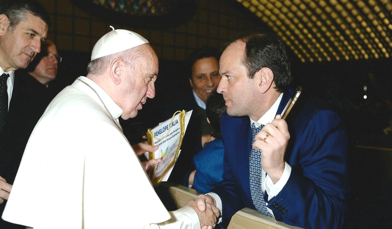 L'Avv. La Scala incontra Papa Francesco